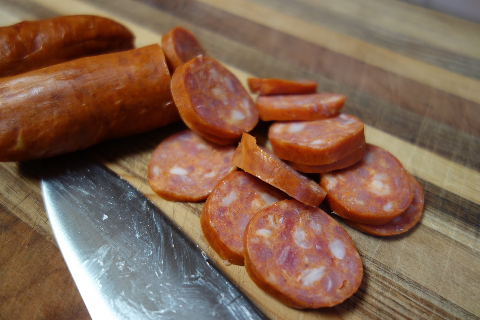 How to make chorizo sausage rolls Gourmet Chick