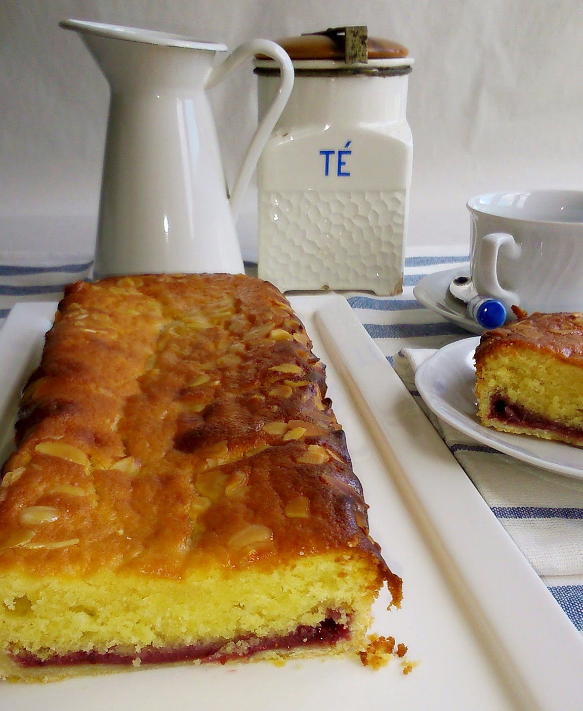 TARTA DE ALMENDRA ("estilo inglés") BAKEWELL TARTE Baronesa Frambuesa