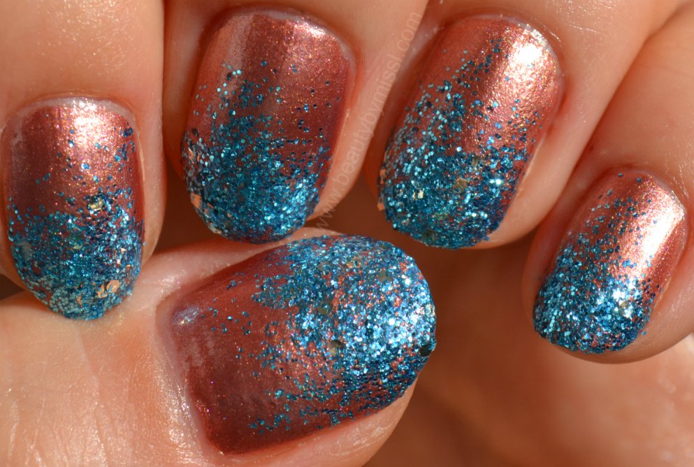 glitter manicure, sponging, notd, nails of the day