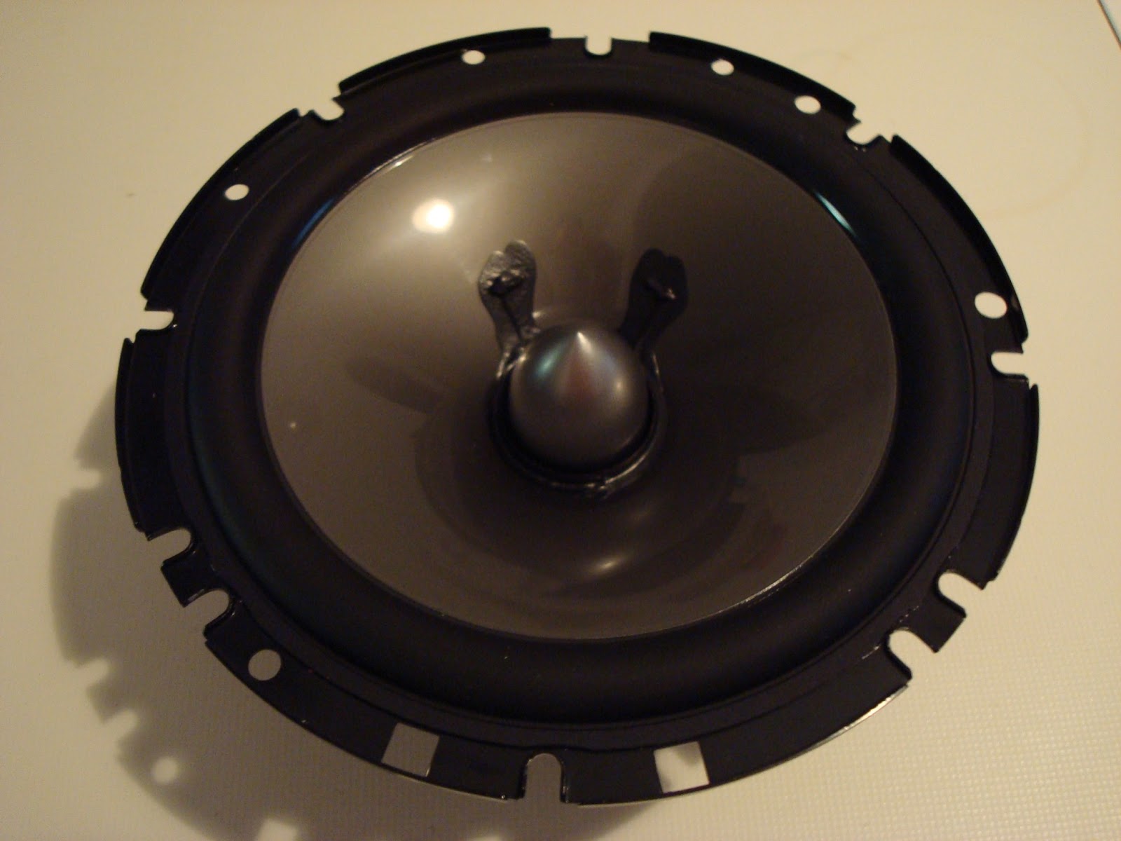 Instalación de altavoces – ARTILUGIOSENCASA