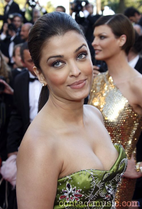 Aishwarya Rai Without Clothes Aishwarya Rai Without Clothes