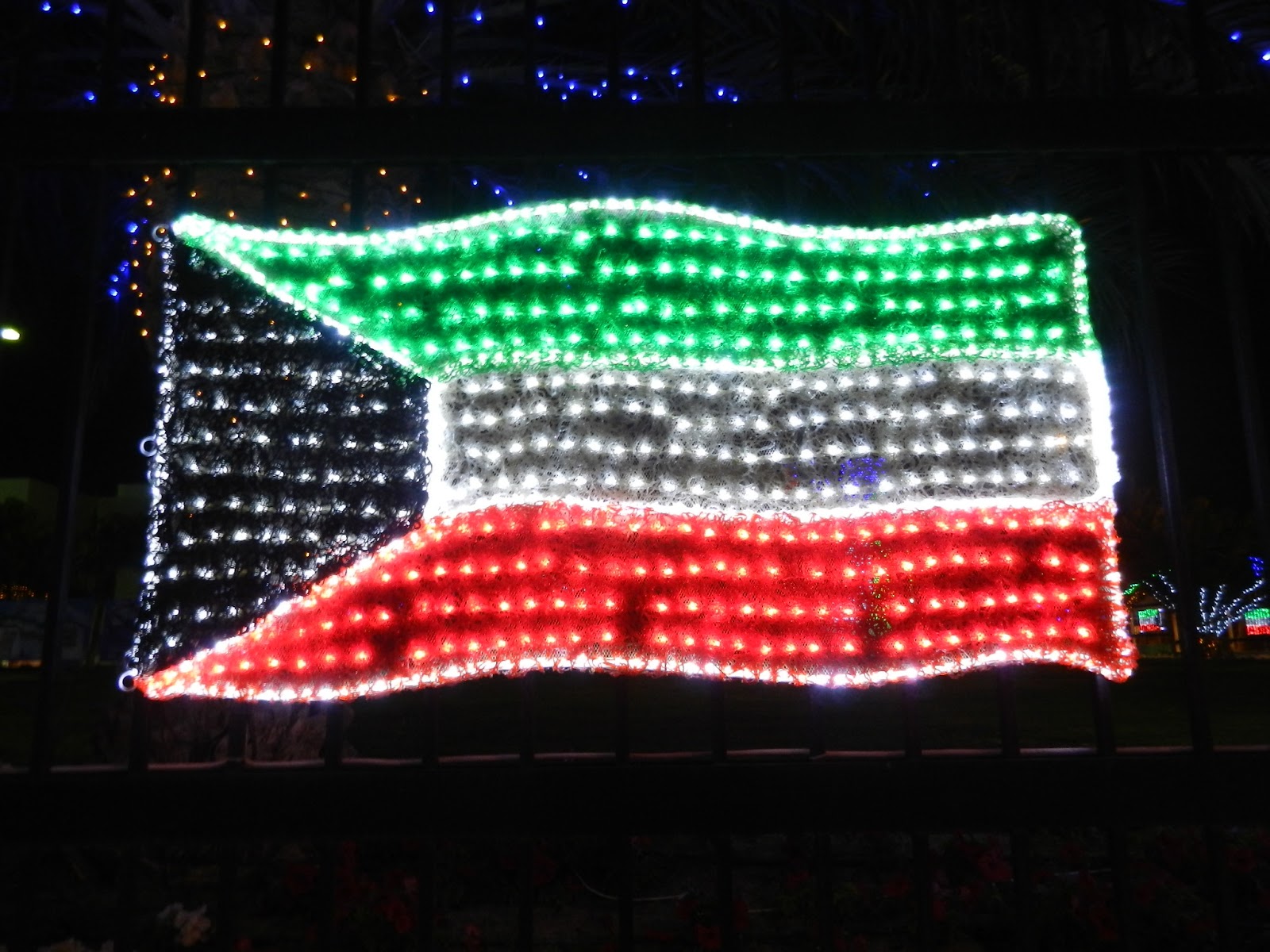 Kuweight 64 AHMADI LIGHTS TURNS MAGICAL FOR KUWAIT NATIONAL AND