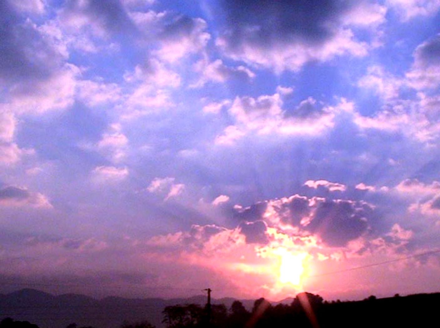 FileSunrise over mountain Wikimedia Commons FileSunrise over mountain Wikimedia Commons