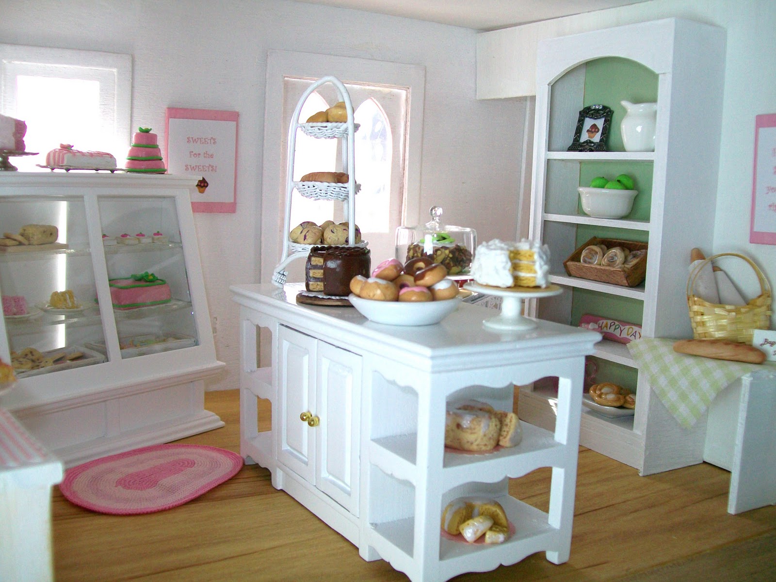 Little Things By Anna {My Little Pink Bakery}