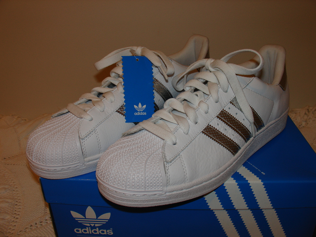 adidas superstar 2 white silver