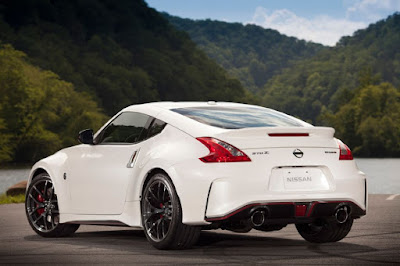 2015 Nissan 370Z Nismo