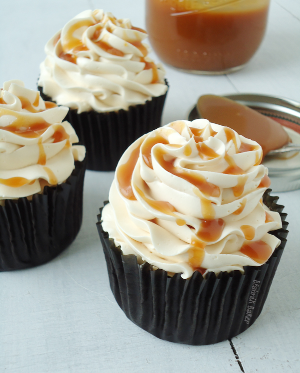 Dark Chocolate Salted Caramel Cupcakes A Classic Twist