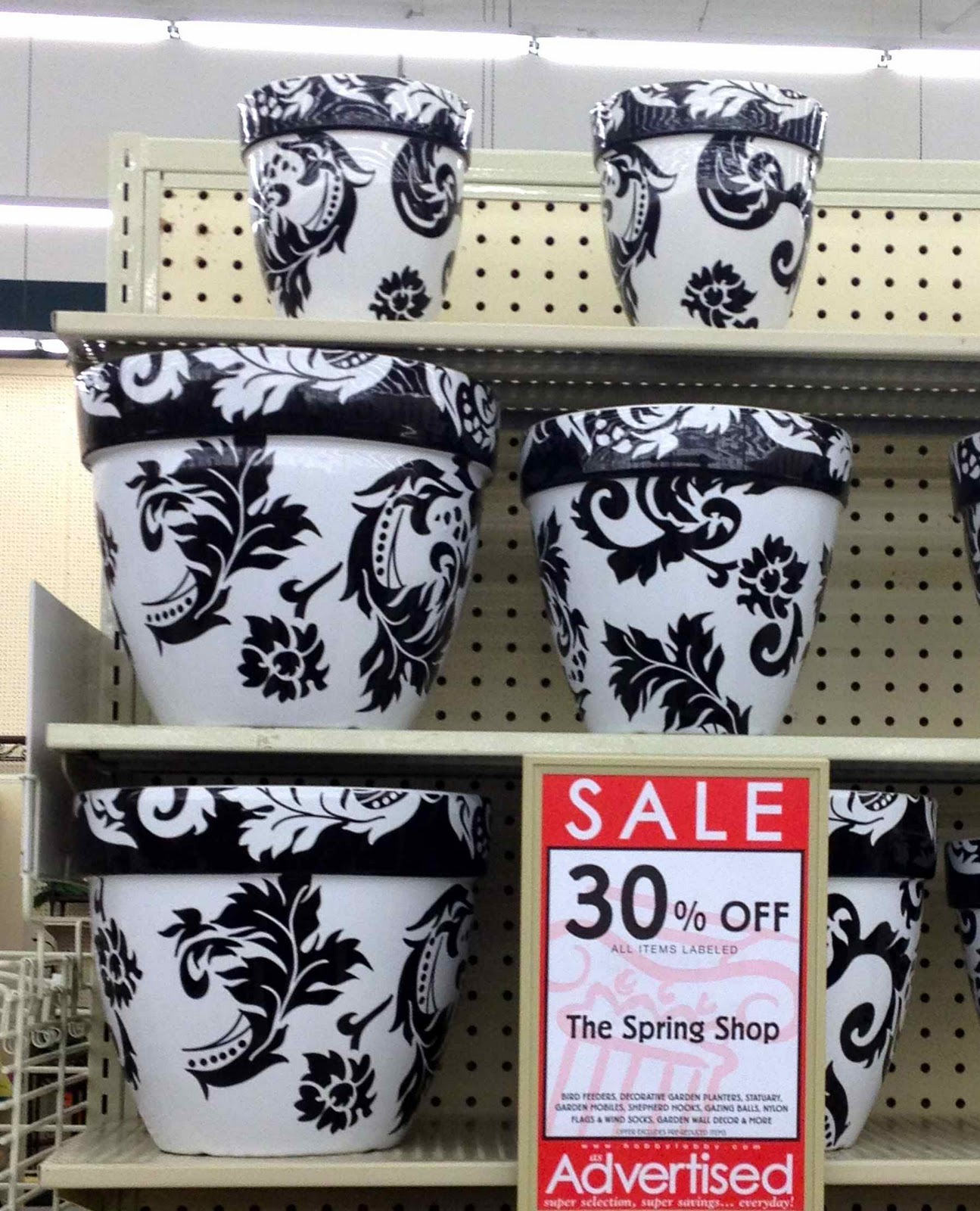 Hobby Lobby's Spring Shop Driven by Decor