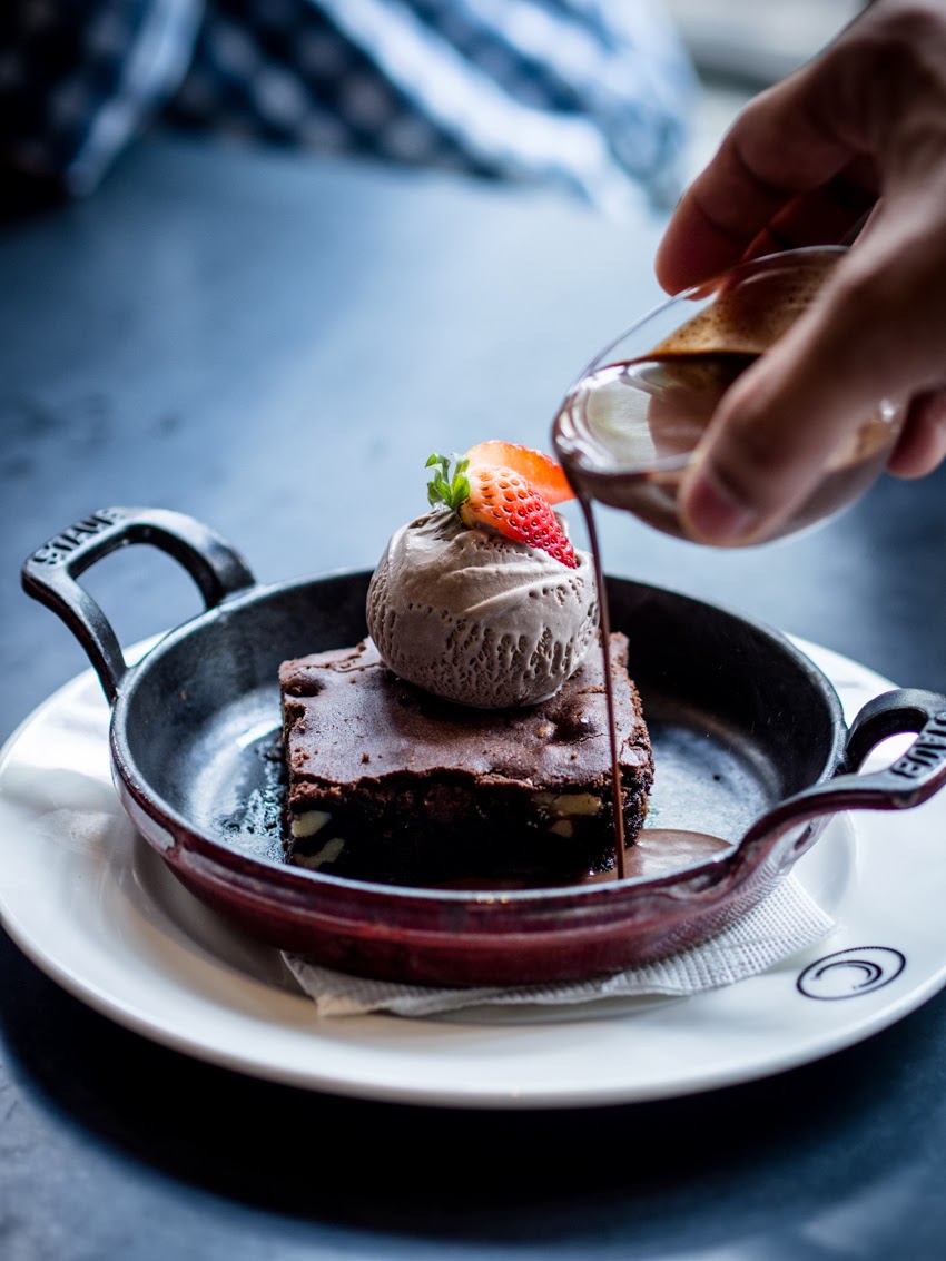 Eat Acme Bar & Coffee, The Troika It's my life.