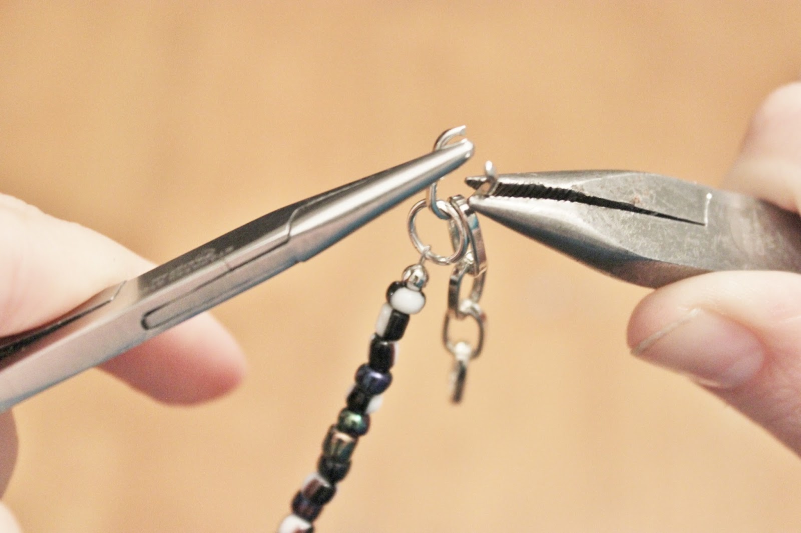 Native Bloom Tutorial Tuesday Beginners Bead Stringing Tutorial