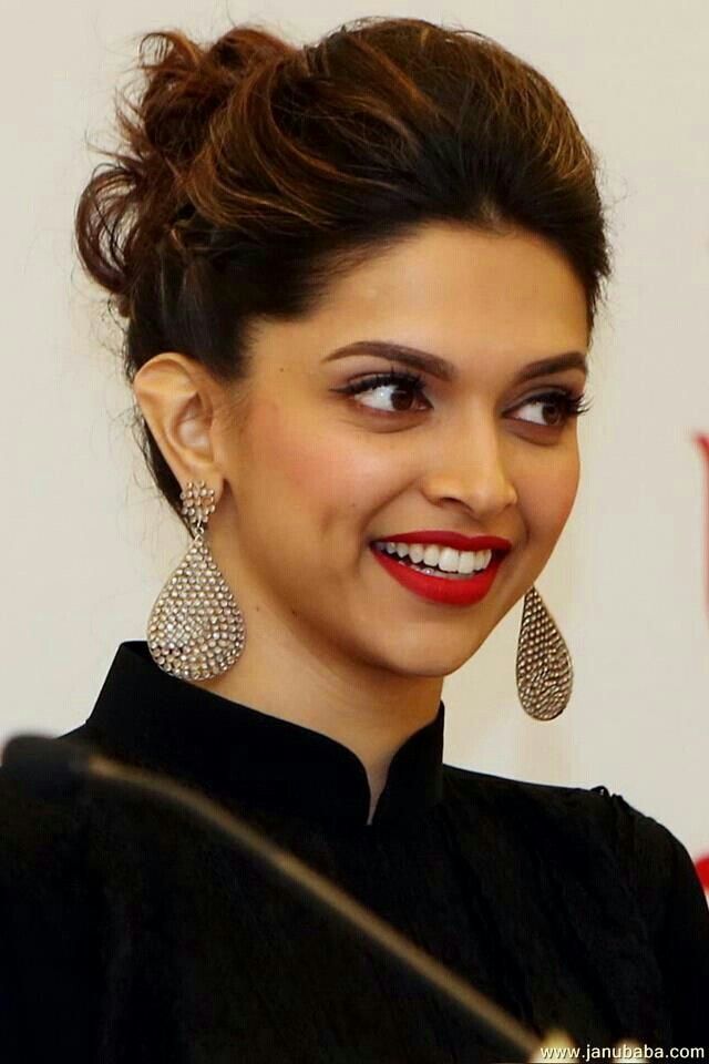 Deepika Padukone: Deepika Padukone Face Images
