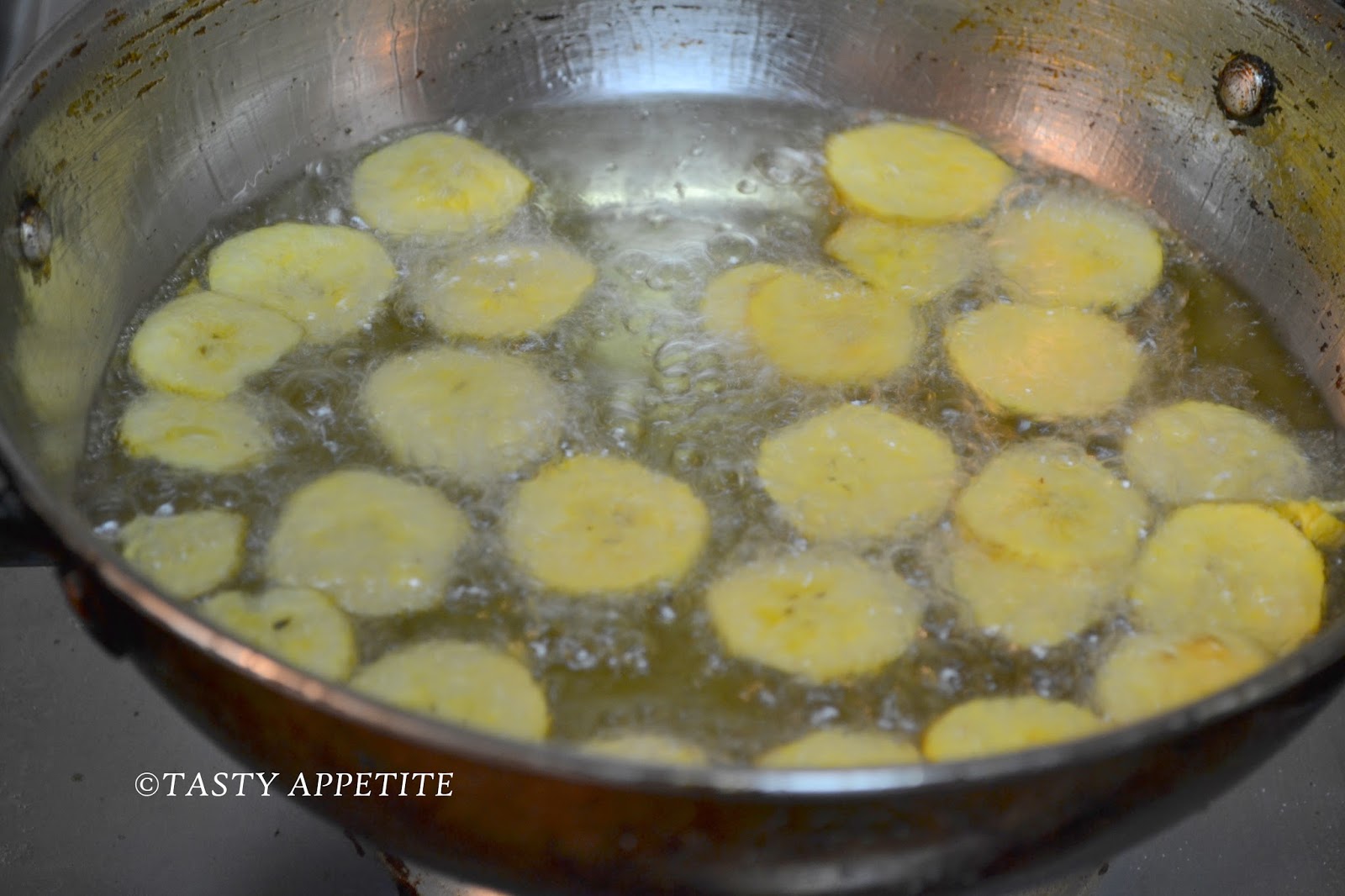 How to make Banana Chips at home ? / Homemade Banana Chips / Plantain
