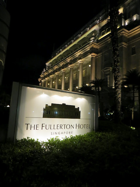The Fullerton Hotel Singapore Night Views