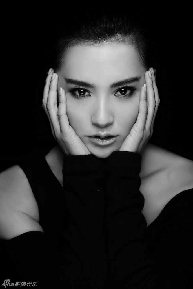 Monica Mok - Images Colection