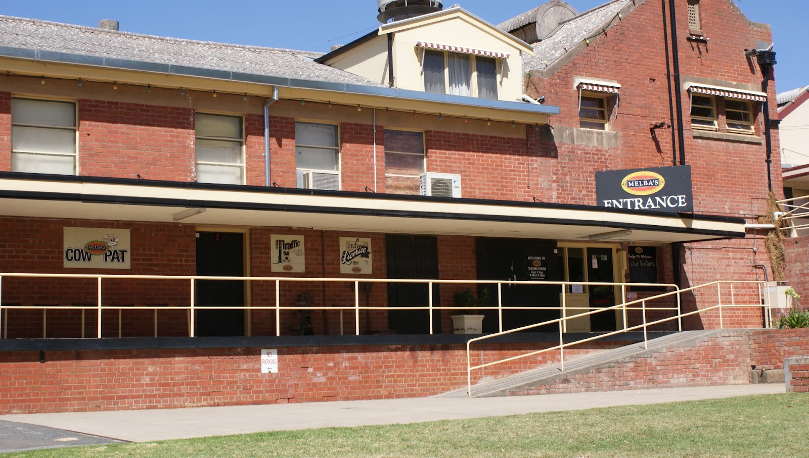 The Adelaide Hills Living, Working, Visiting, Enjoying! Melba’s