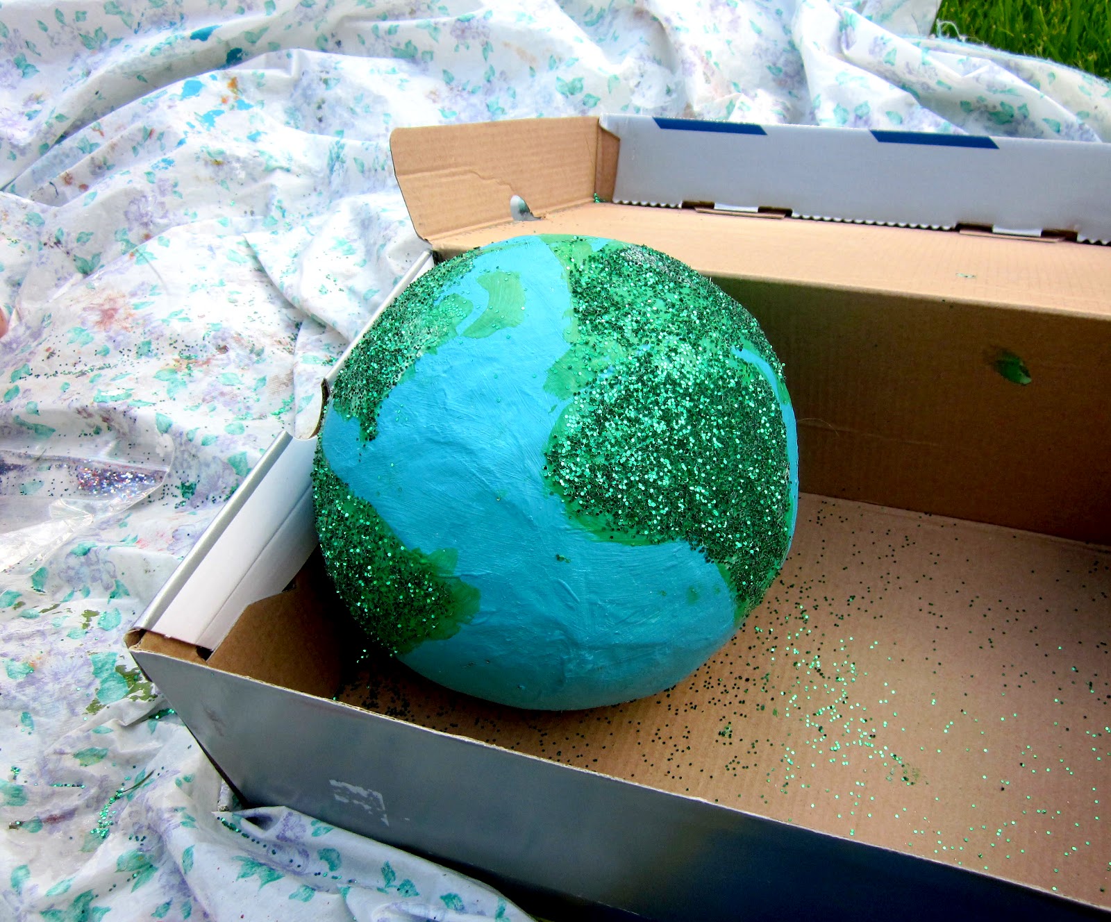 Mama's Little Muse Glittery Papermache Earth Hanging!