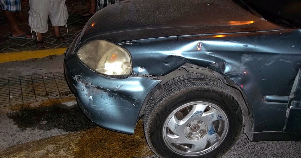 CHOQUE NOCTURNO INVOLUCRA DOS AUTOS