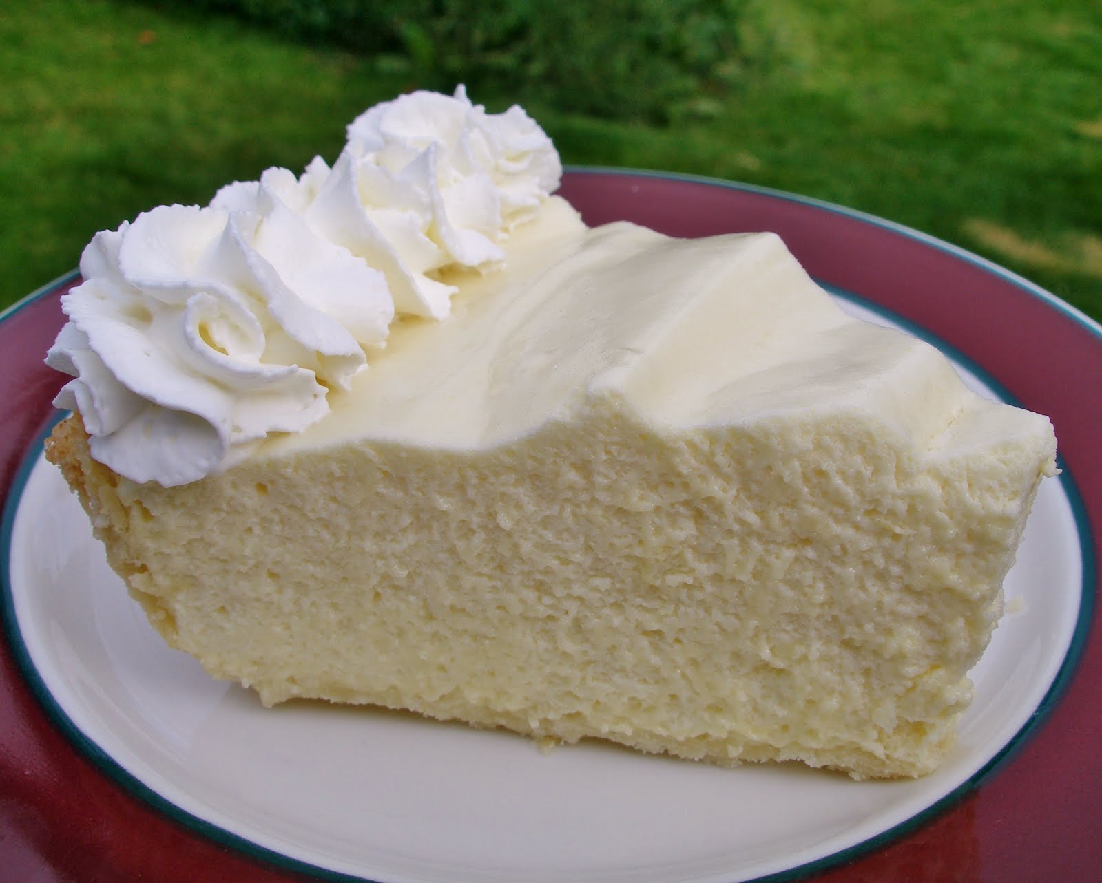 A Messy Kitchen Lemon Chiffon Pie