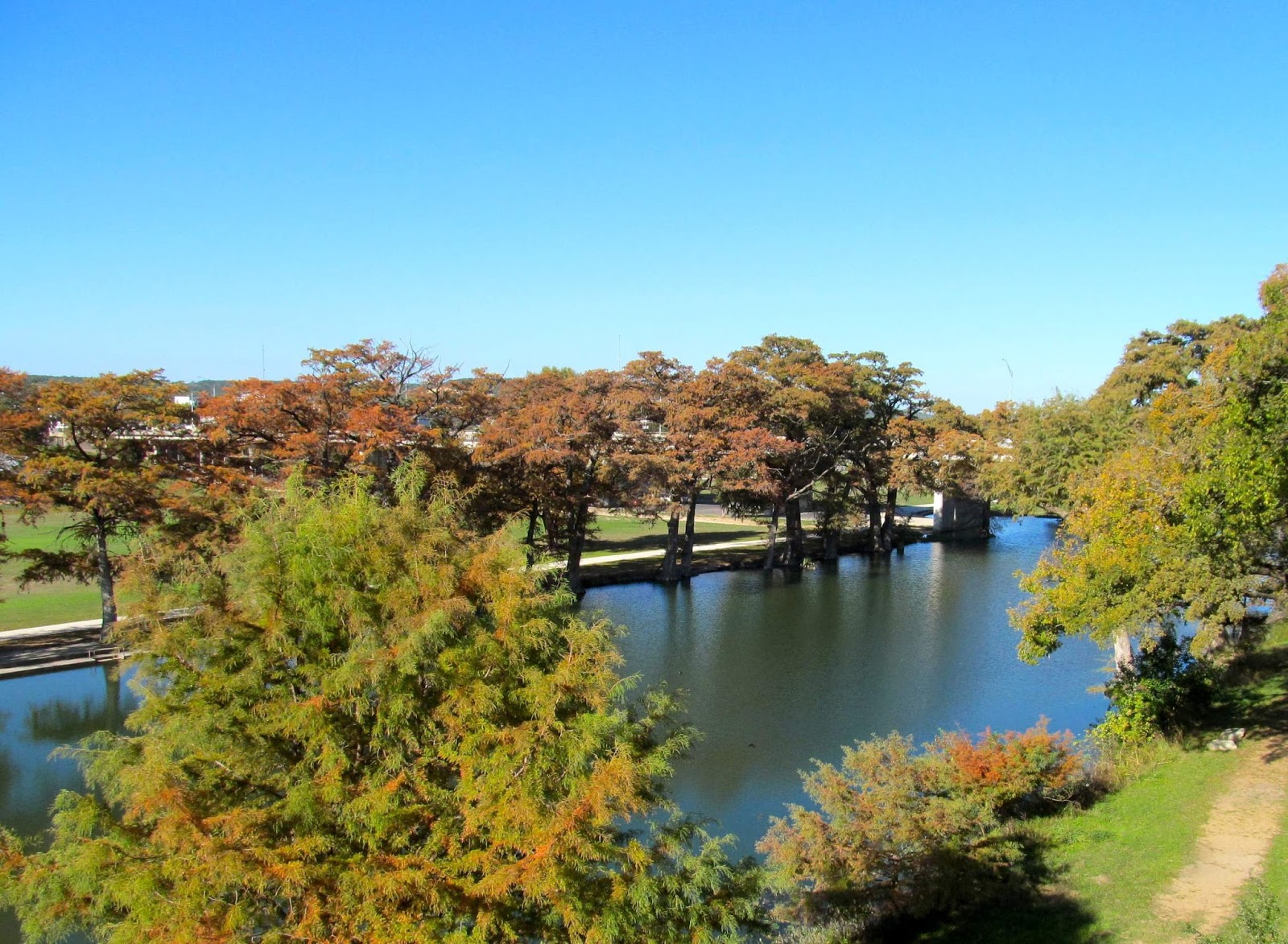 Becky Donnie And Maddy On The Road Around The Hill Country