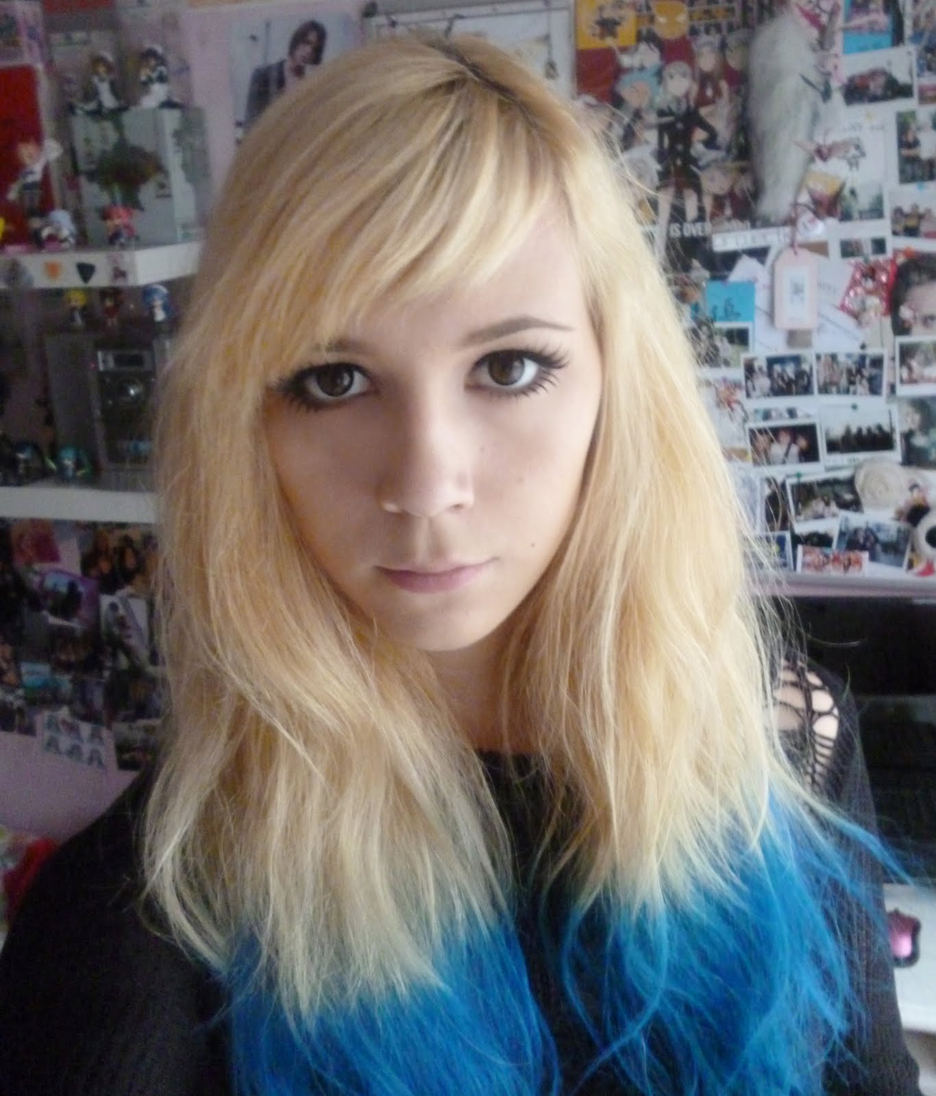 to the madness Blue dip dye