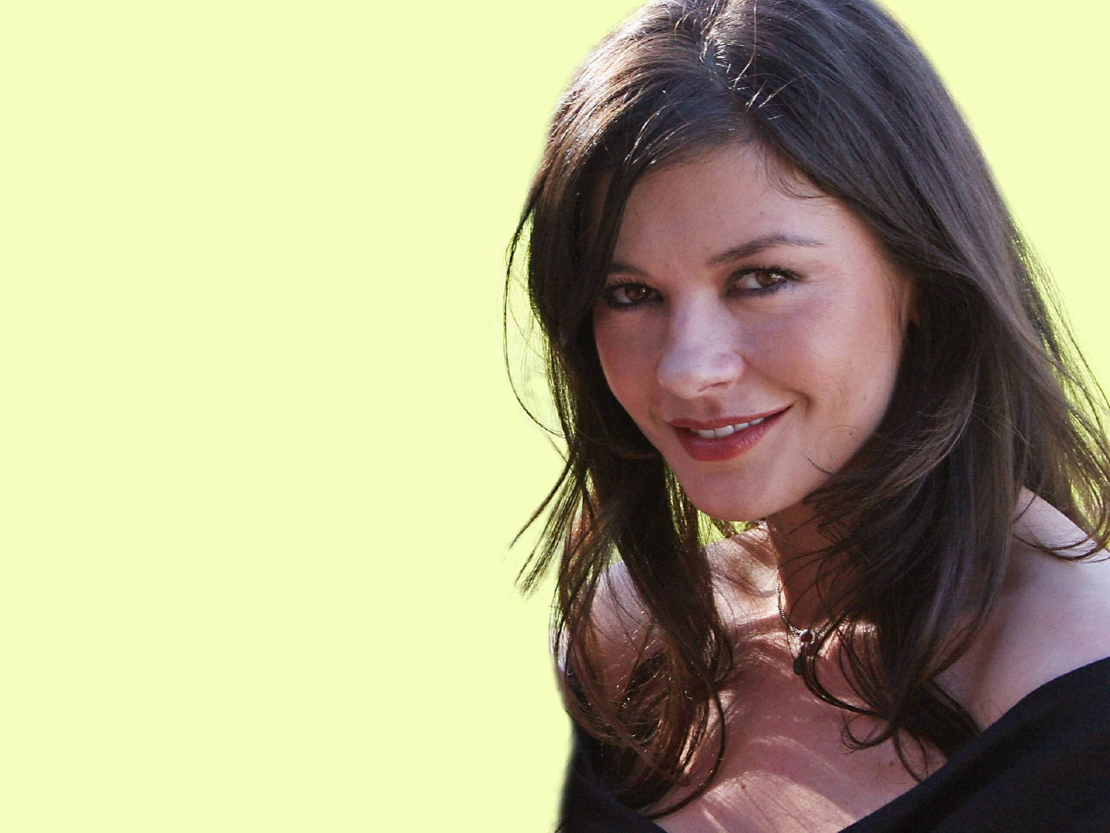 http://3.bp.blogspot.com/-4o3v_ZCdL6Y/T9R4khdXw7I/AAAAAAAAAL0/xt1stNUUq1E/s1600/Catherine_Zeta_Jones_0015_1600X1200_Wallpaper.jpg