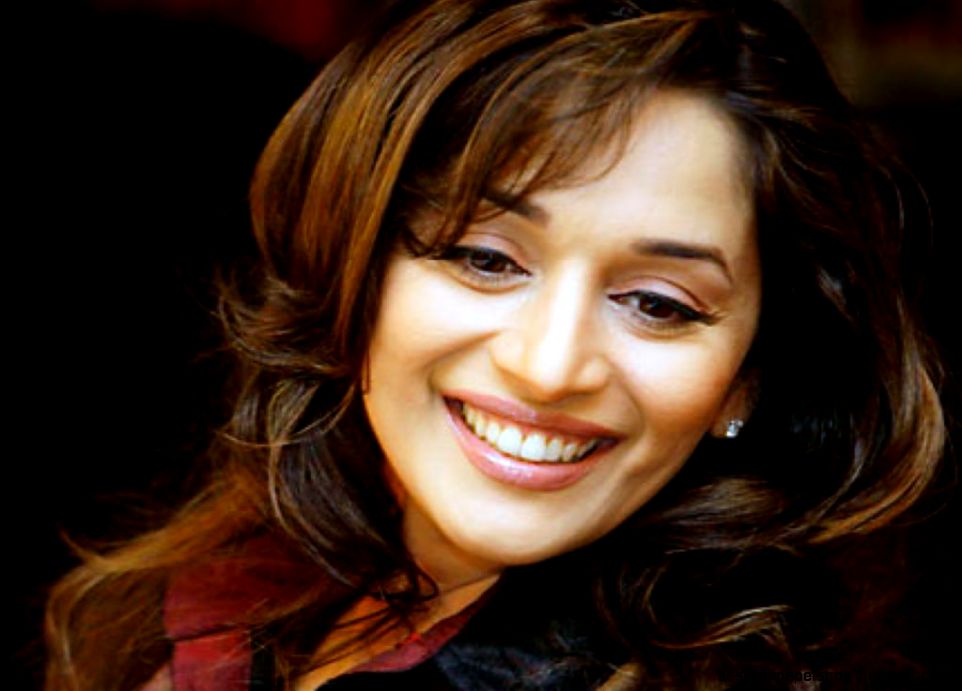 Madhuri Dixit Dancing Queen Wallpapers 9 HD Madhuri Dixit Dancing Queen Wallpapers 9 HD