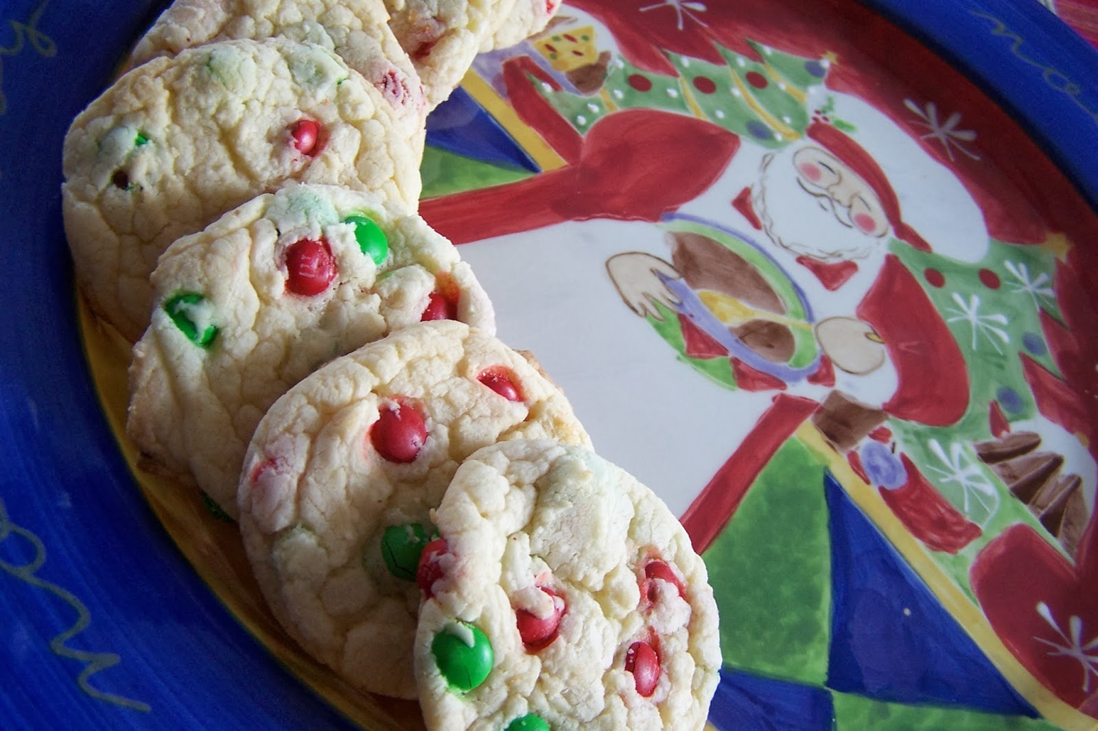 Front Range Fork And Cork: Holiday Cake Cookies and Traveling Ornaments