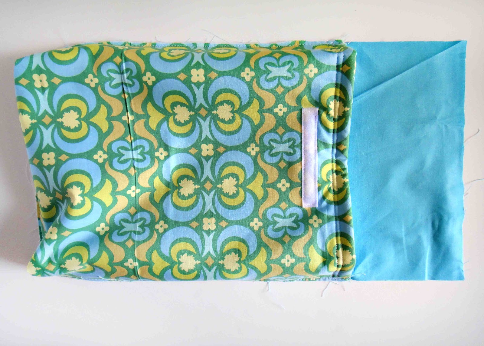 The Gilded Hare Tutorial Custom Laptop Sleeve (with photos this time!)