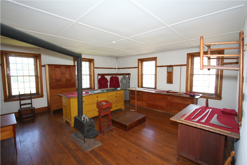 Wayfarin' Stranger Shaker Cottage Industry