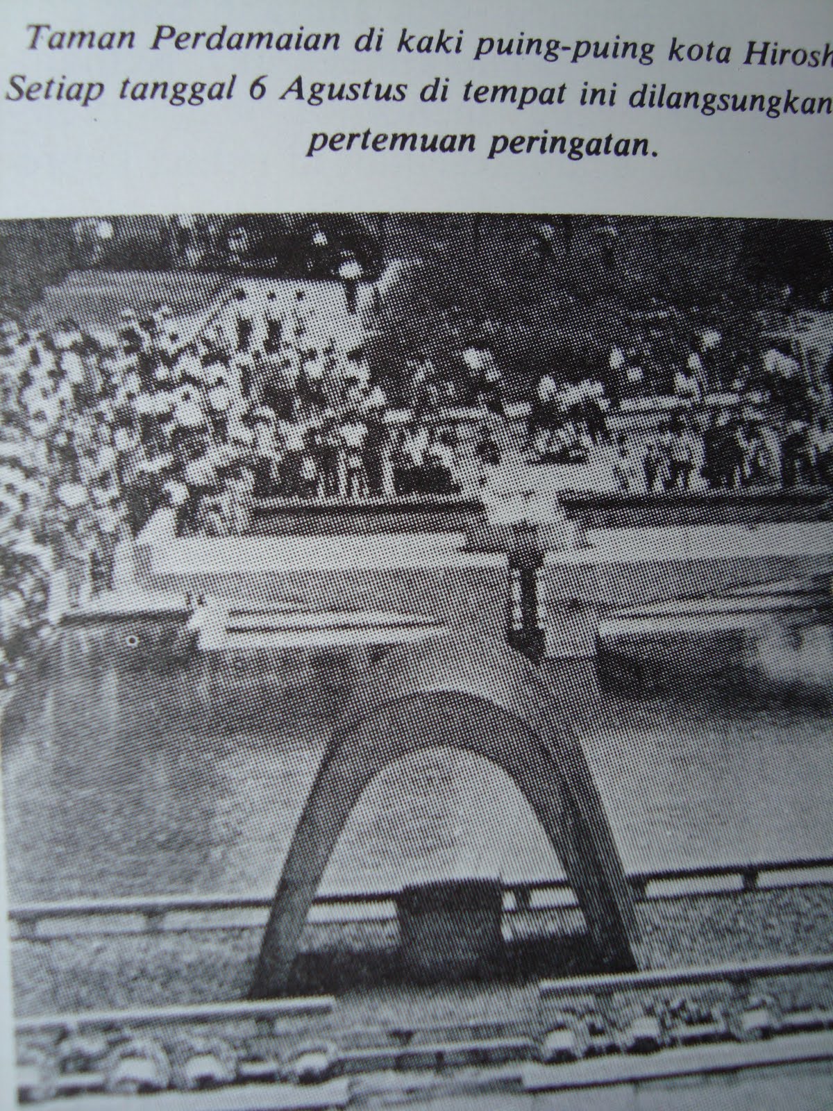 Hiroshima Being Bombed