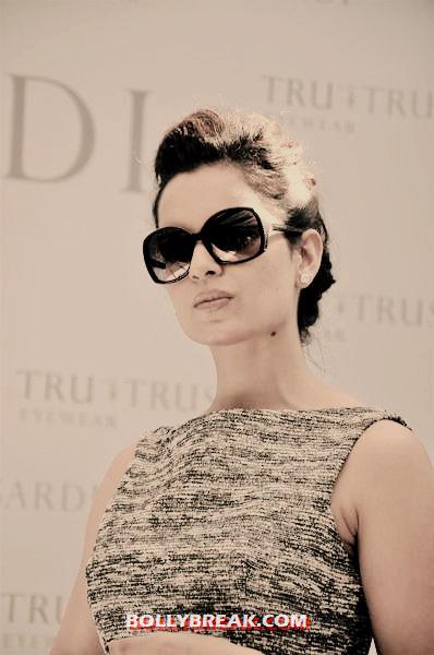 Kangana Ranaut with Glasses - (3) - Which Actress looks the Best in Glasses? 