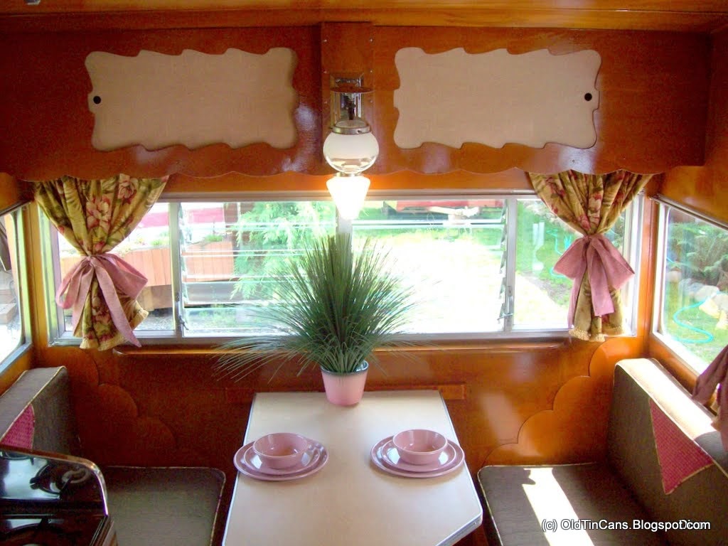 Vintage Travel Trailers Retro Fabric Curtains in The Shasta