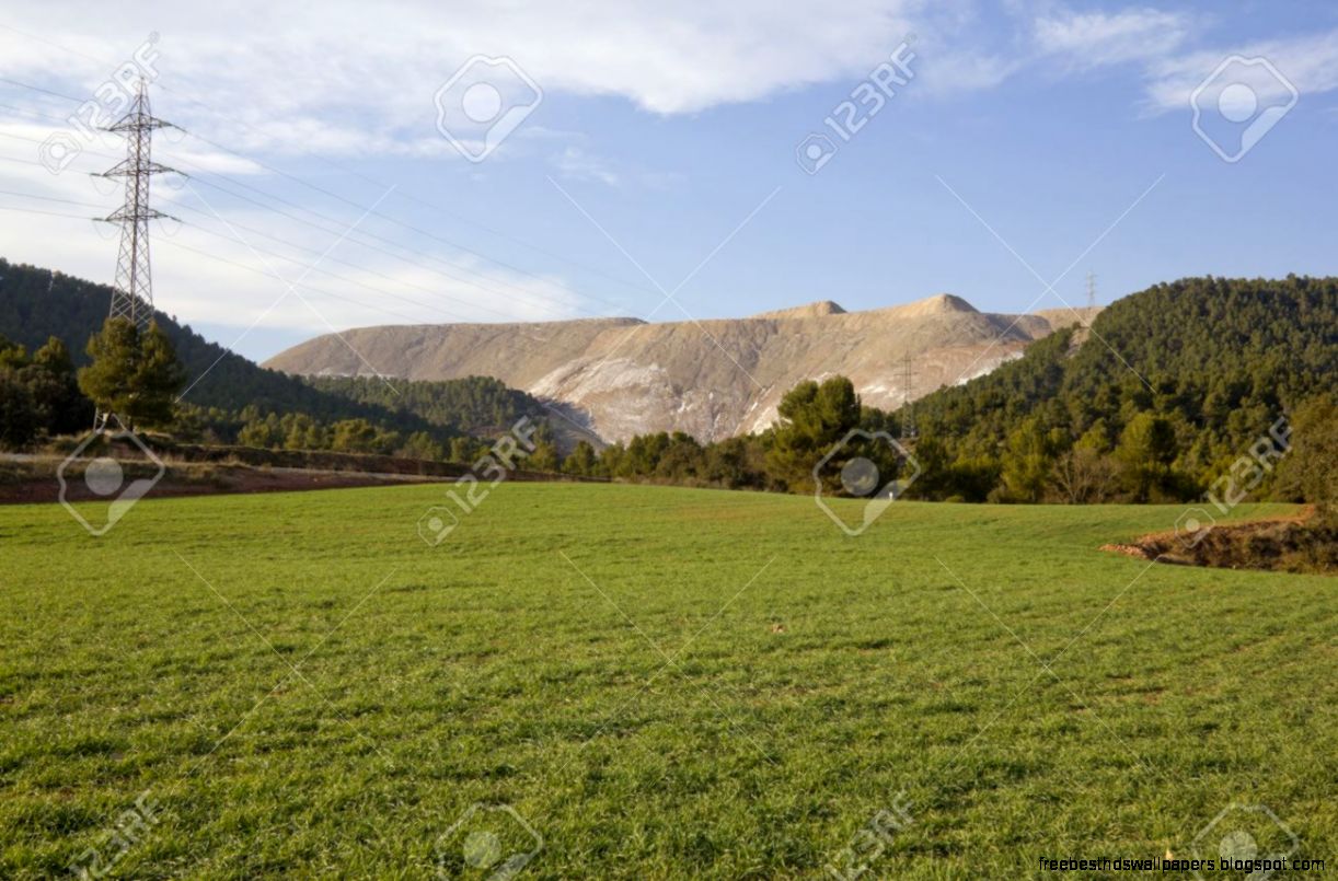 Salt Heaps Salt Mountain Of Rubble In Sallent Bages Catalonia Salt Heaps Salt Mountain Of Rubble In Sallent Bages Catalonia
