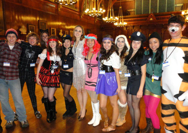 [Image: 4dieuthuvibanchuabiet_03.jpg]