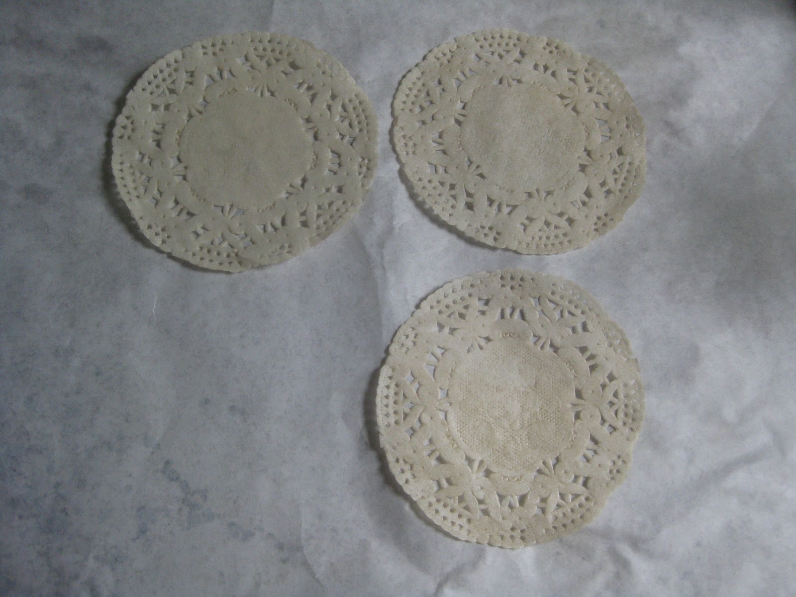 DEVOTED2DOILIES HOW TO DYE DOILIES THE EASY WAY NEW VINTAGE