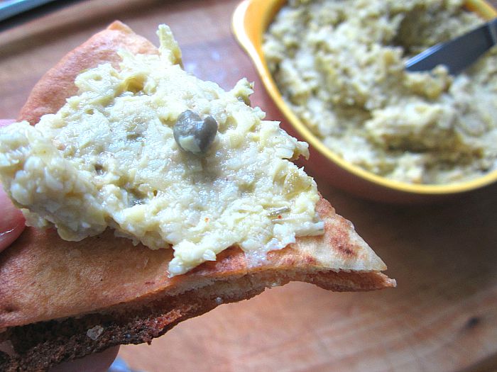 Simply Delicious Artichoke Tapenade
