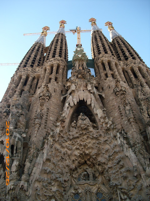 mata hari prostitutas sagrada familia mata hari prostitutas sagrada familia