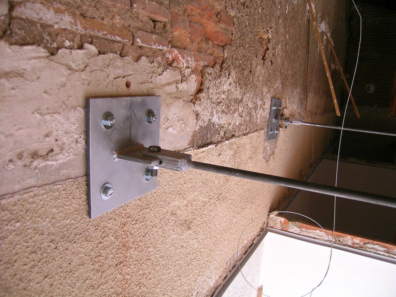 Bosco Hurtado, arquitecto: Refuerzo de cubierta.