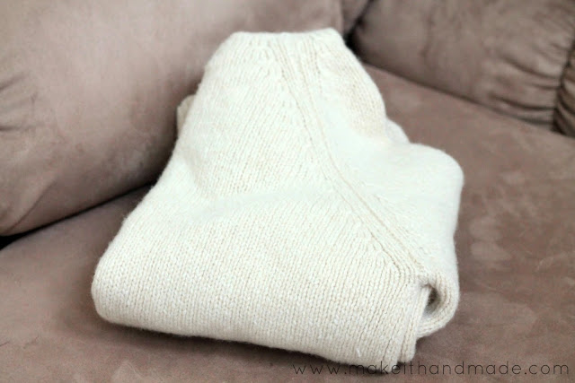 Sweater to Fingerless Glove Tutorial from Make It Handmade
