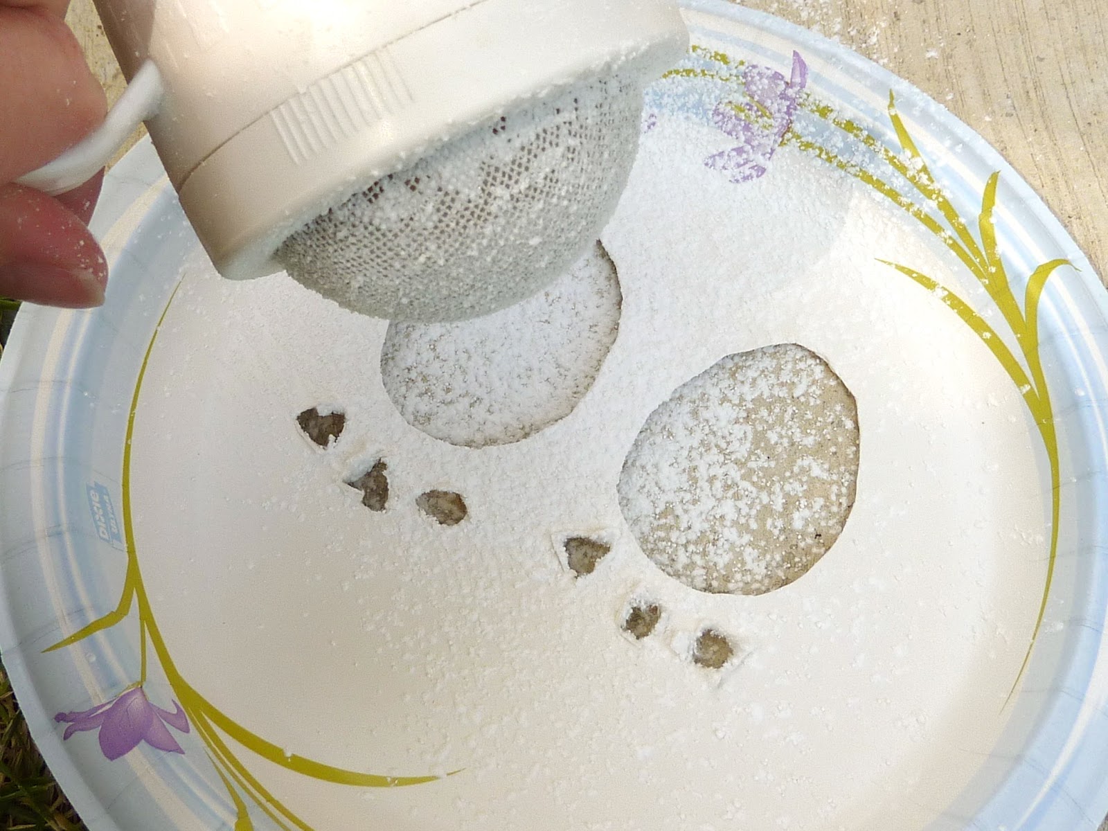 Lizy B DIY Easter Bunny Footprint Tutorial!