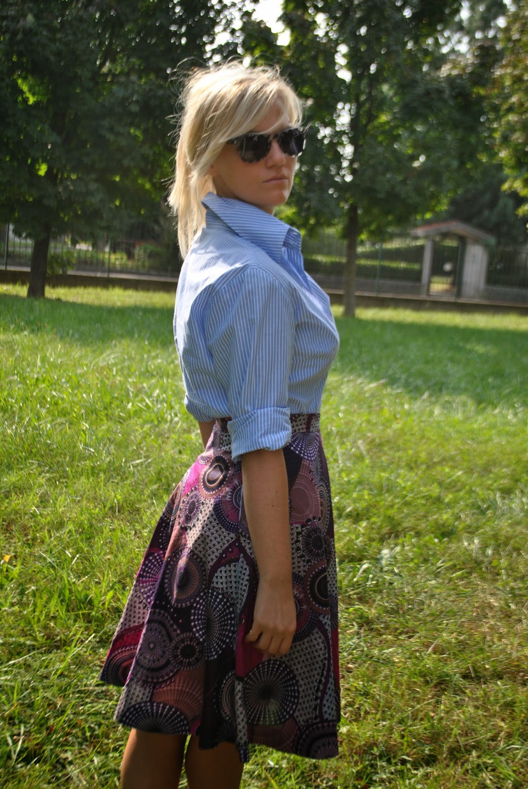 autumnal outfit recap october outfits fashion bloggers italy italian girl   outfit ottobre 2014 recap outfit ottobre 2014 outfit autunnali outfit camicia a righe outfit gonna a ruota abbinamenti gonna a ruota abbinamenti camicia a righe come abbinare la camicia a righe collana majique majique london jewels color block by felym mariafelicia magno fashion blog italiani fashion blogger italiane mariafelicia magno fashion blogger united colors of benetton occhiali da sole carrera 