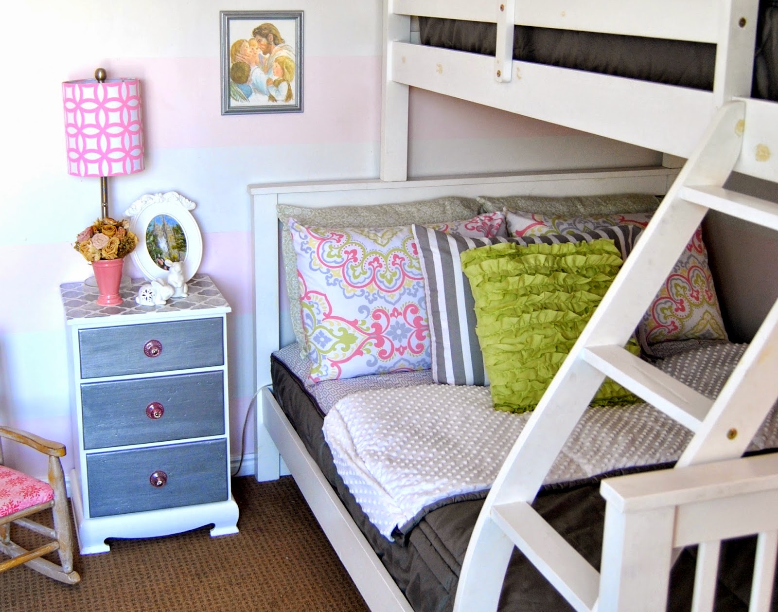 Studio 7 Interior Design Beddy's Amazing bedding for Bunkbeds!