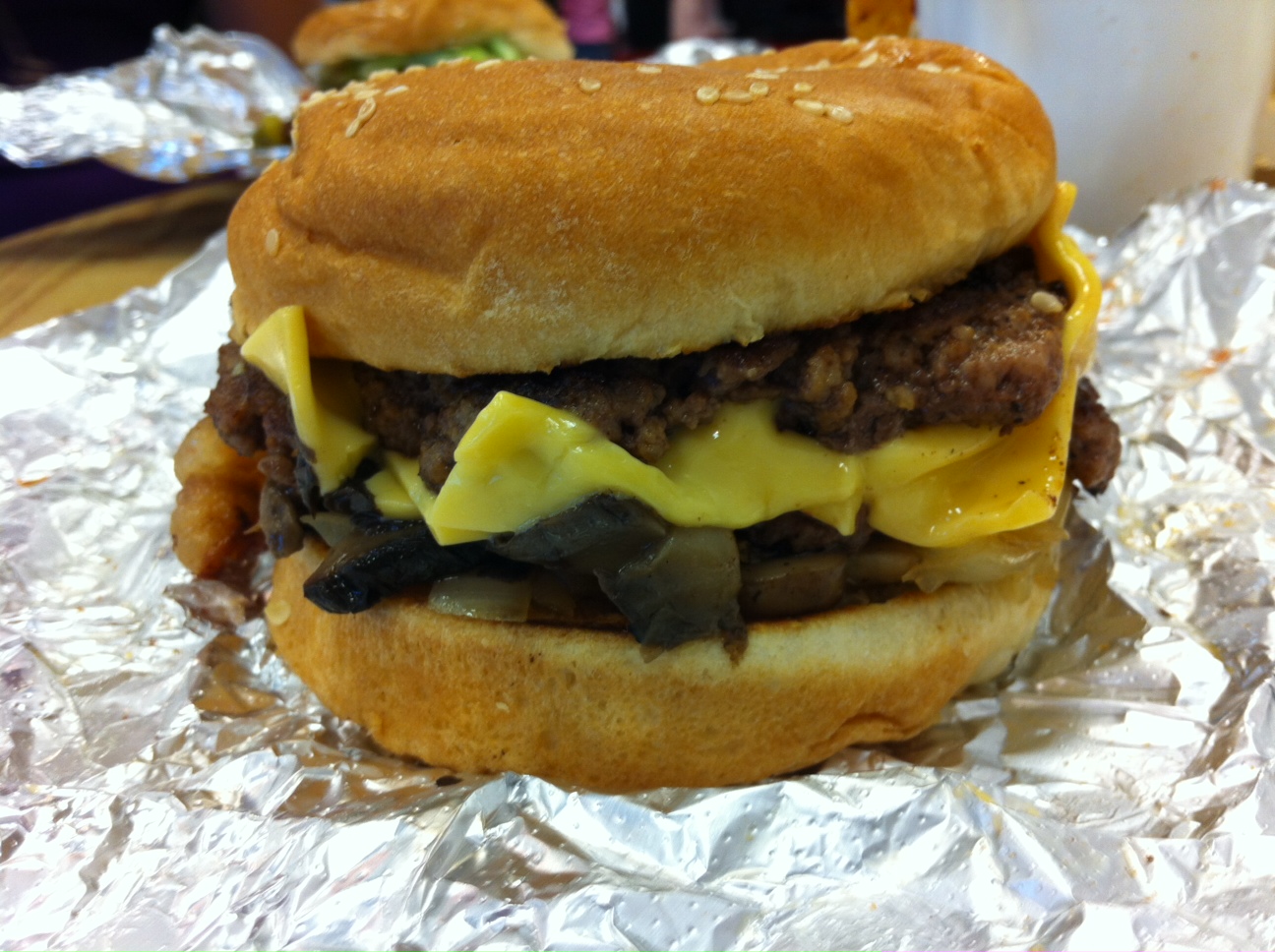 Cheeseburger — Rezepte Suchen