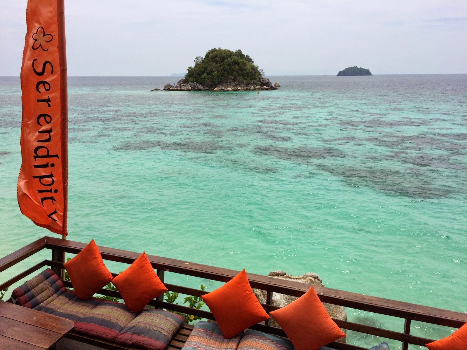 Serendipity Rock Bar Restaurant Koh Lipe Travel is my favorite Sport