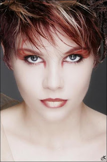 Very Light Smokey Makeup Very Light Smokey Makeup