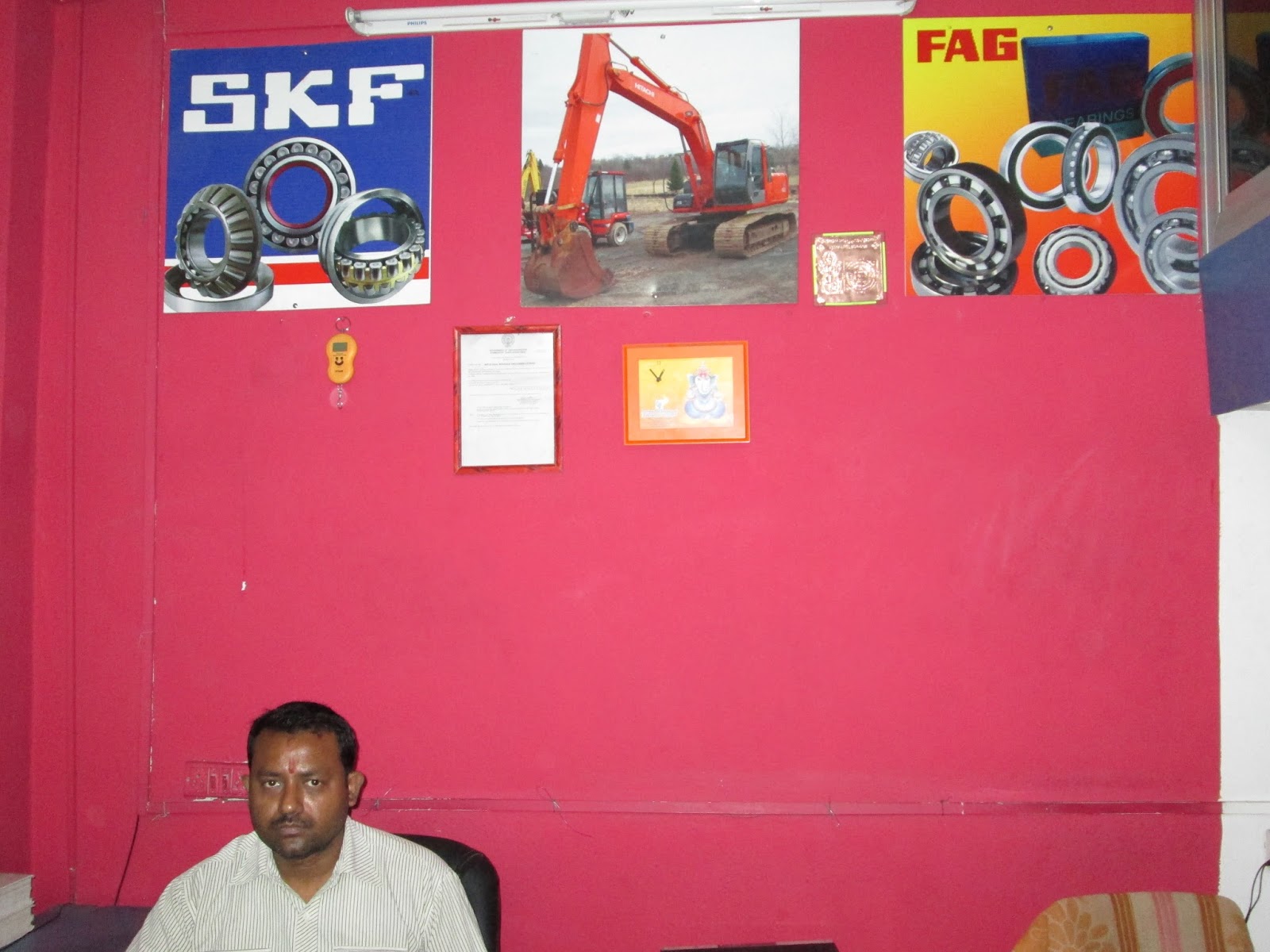 ADS and Informations ® Global Bearings & Machinery Stores Ranigunj