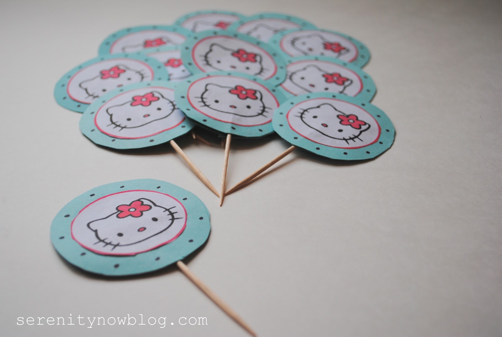 DIY Cupcake Toppers - Today's Creative Life