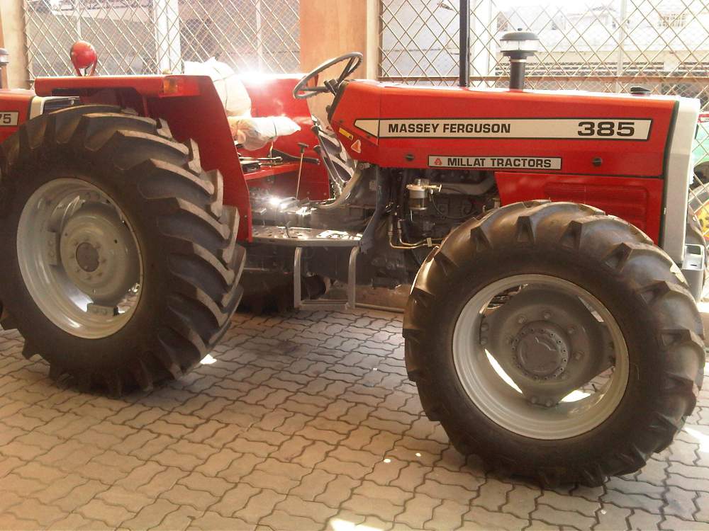 Massey Ferguson Dealers: Massey Ferguson 385