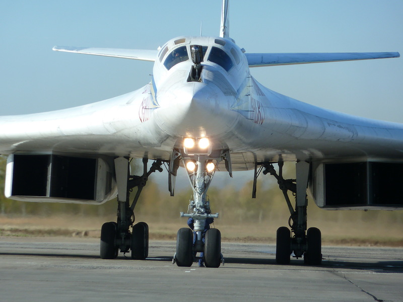 Russian Military Photos and Videos #1 - Page 31 Tupolev+Tu-160+Blackjack+supersonic%252C+variable-sweep+wing+heavy+strategic+bomber+Russian+Air+Force+spmvsk17-ppk+Taxiing%252C+takeoff%252C+landing%252C+flying+%25282%2529