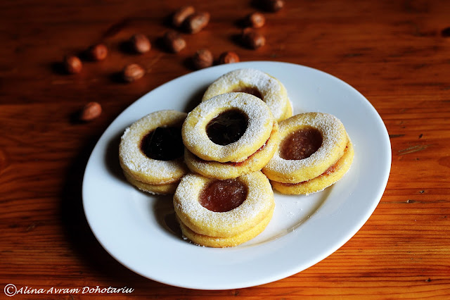 Articole culinare : Biscuiți Linzer